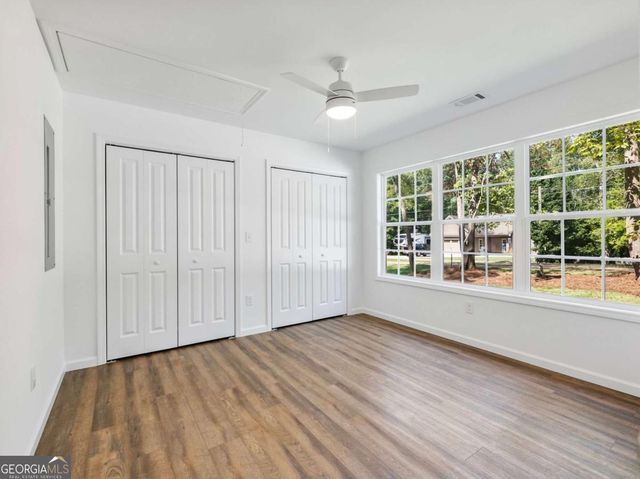 8079 Beachwood Drive, Murrayville, GA 30564