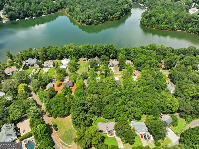 8079 Beachwood Drive, Murrayville, GA 30564