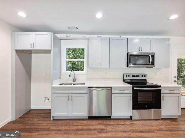 8079 Beachwood Drive, Murrayville, GA 30564