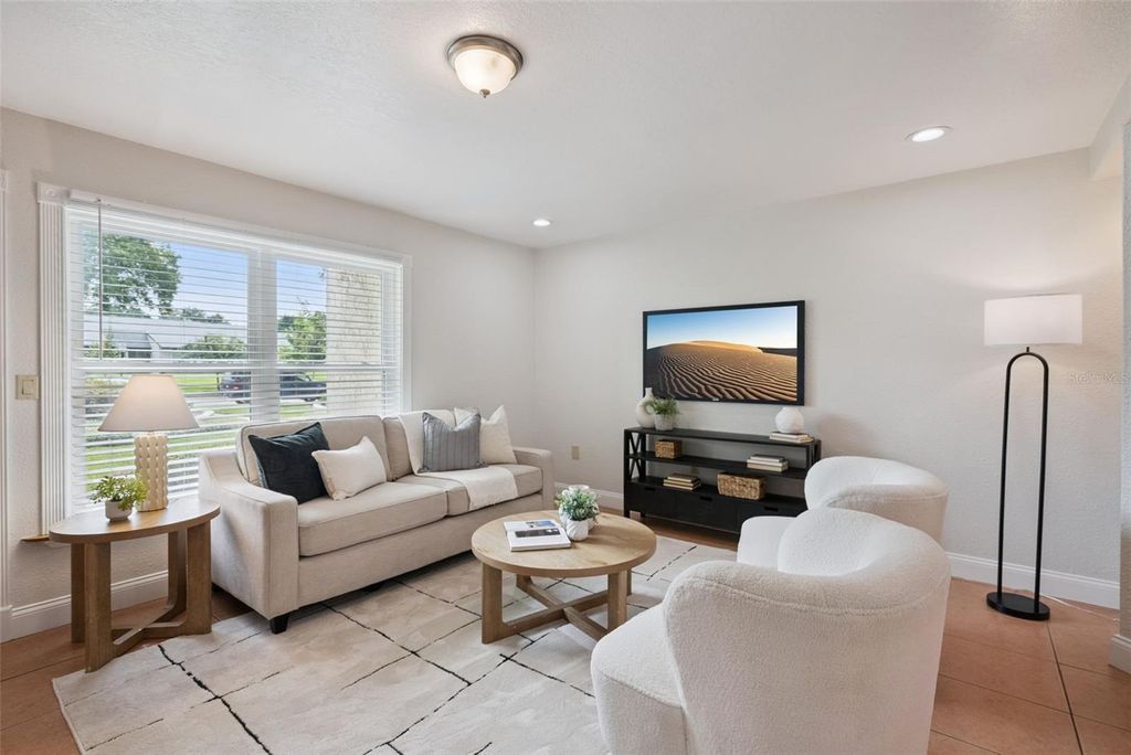 Image 9 of property listing at 1713 GULFVIEW DRIVE 435B, Maitland, FL 32751