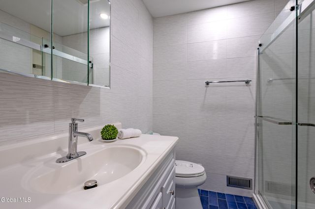 55 Alpine Drive, Colonie, NY 12110