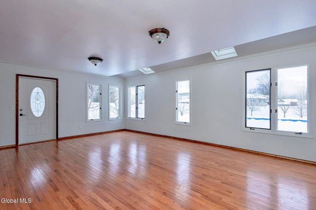 55 Alpine Drive, Colonie, NY 12110