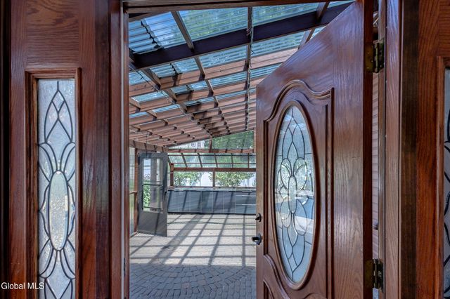 55 Alpine Drive, Colonie, NY 12110