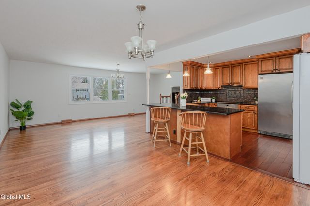 55 Alpine Drive, Colonie, NY 12110