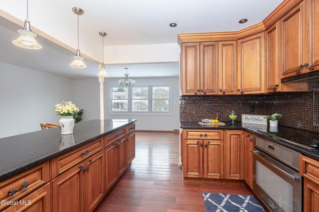 55 Alpine Drive, Colonie, NY 12110