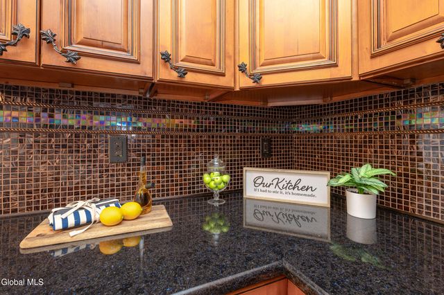 55 Alpine Drive, Colonie, NY 12110