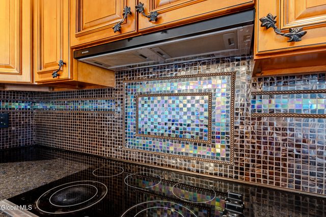 55 Alpine Drive, Colonie, NY 12110