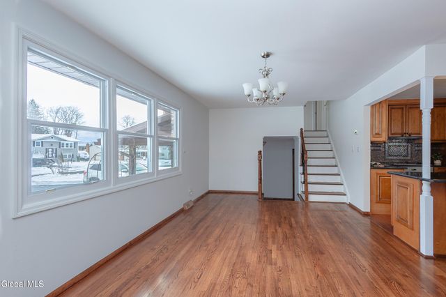 55 Alpine Drive, Colonie, NY 12110