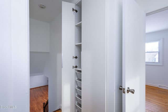 55 Alpine Drive, Colonie, NY 12110