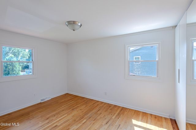 55 Alpine Drive, Colonie, NY 12110