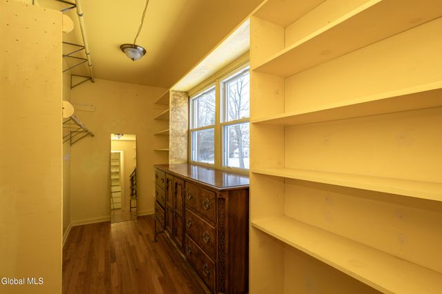 55 Alpine Drive, Colonie, NY 12110