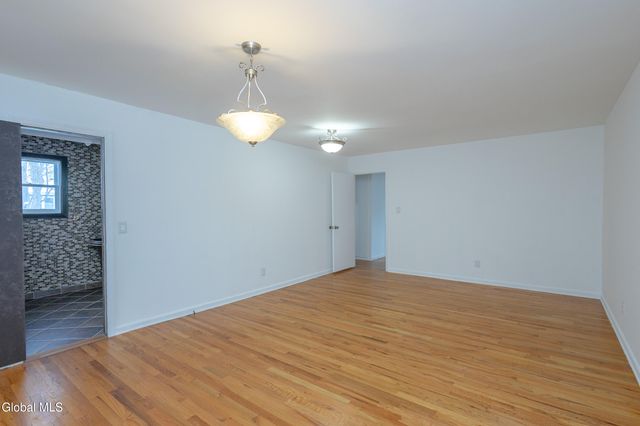 55 Alpine Drive, Colonie, NY 12110