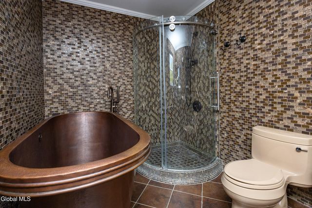 55 Alpine Drive, Colonie, NY 12110