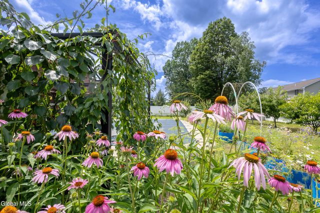 55 Alpine Drive, Colonie, NY 12110