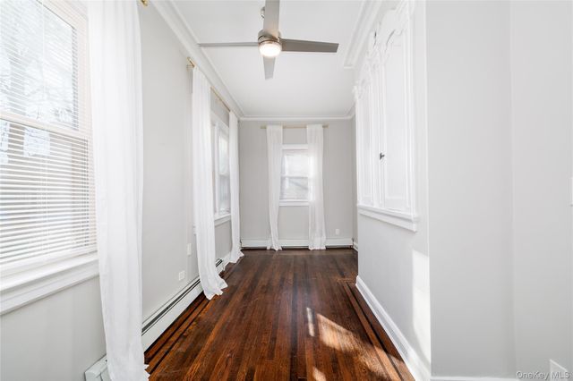 41 W Penn Street Main F, Long Beach, NY 11561