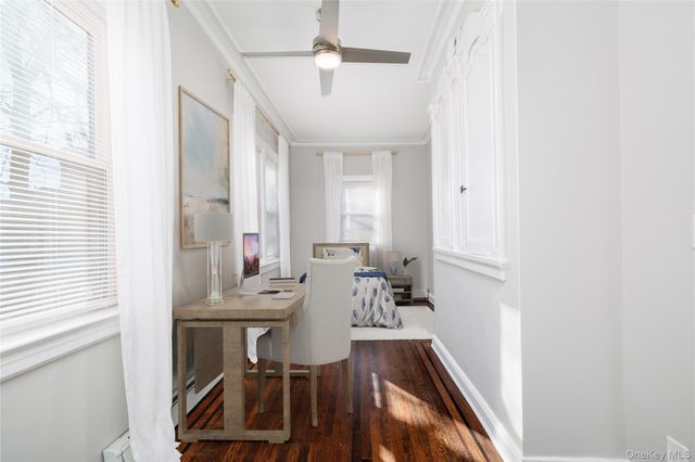 41 W Penn Street Main F, Long Beach, NY 11561