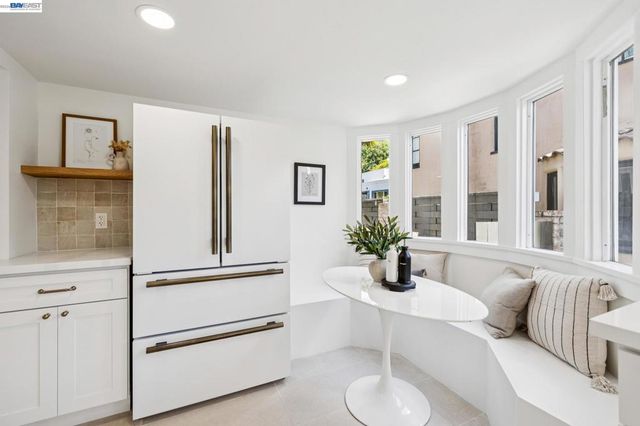 2713 Calhoun Street, Alameda, CA 94501