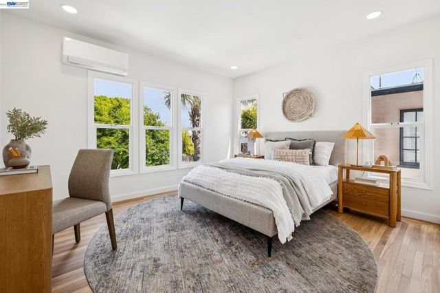 2713 Calhoun Street, Alameda, CA 94501