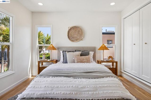 2713 Calhoun Street, Alameda, CA 94501