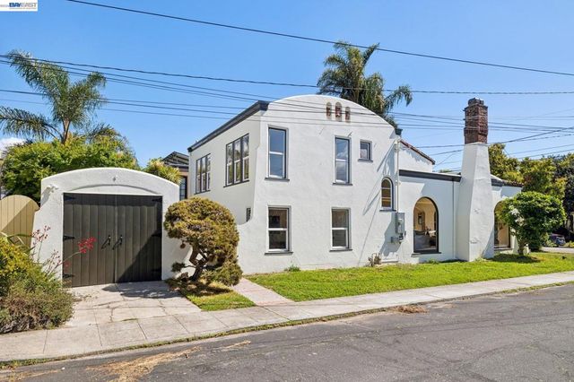2713 Calhoun Street, Alameda, CA 94501