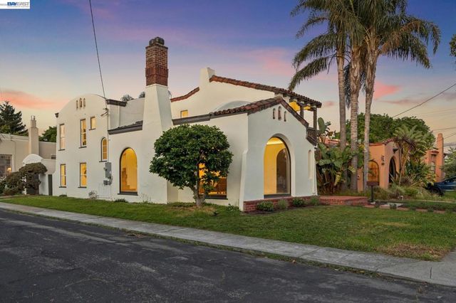 2713 Calhoun Street, Alameda, CA 94501