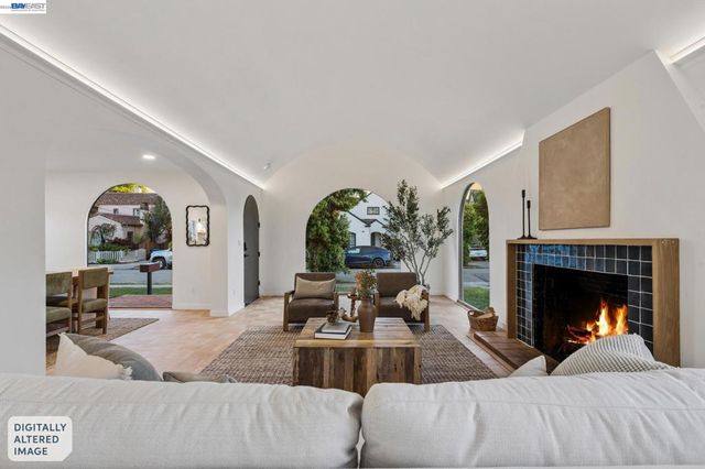 2713 Calhoun Street, Alameda, CA 94501