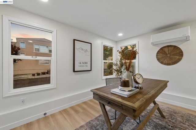 2713 Calhoun Street, Alameda, CA 94501