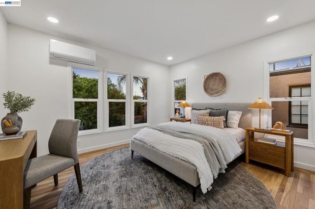 2713 Calhoun Street, Alameda, CA 94501