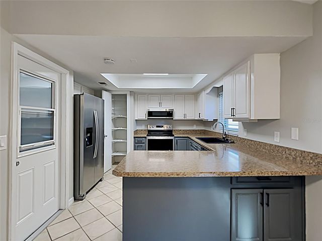 1108 SHAFFER TRAIL, Oviedo, FL 32765