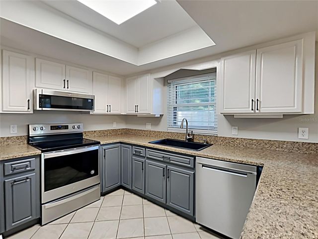 1108 SHAFFER TRAIL, Oviedo, FL 32765