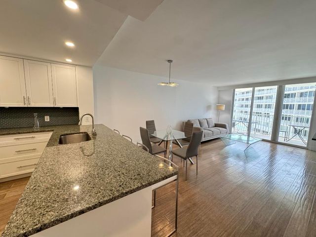 3540 S Ocean Boulevard 608, South Palm Beach, FL 33480