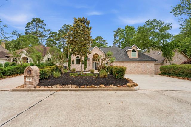 9 Claridge Court, Conroe, TX 77304
