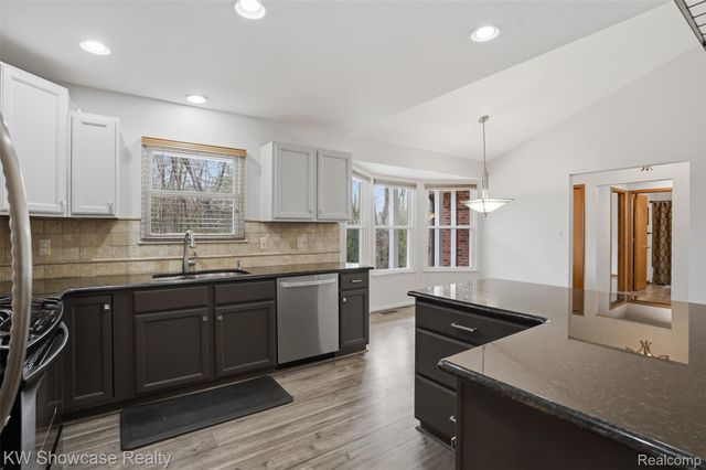 9842 Cedar Island Road, White Lake Charter Township, MI 48386