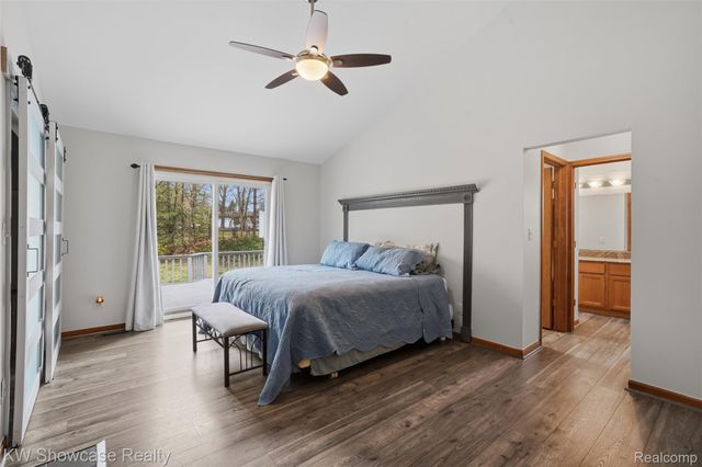 9842 Cedar Island Road, White Lake Charter Township, MI 48386