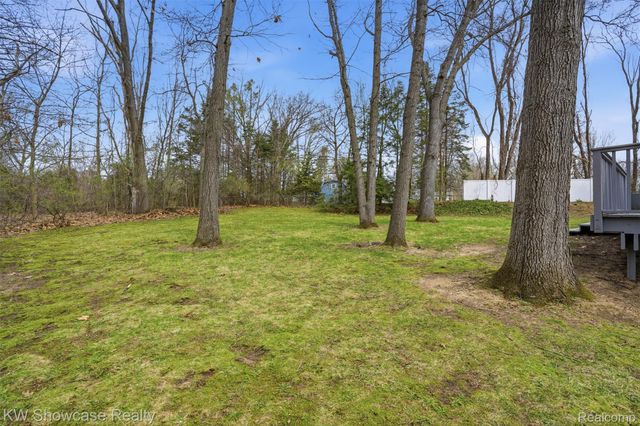 9842 Cedar Island Road, White Lake Charter Township, MI 48386