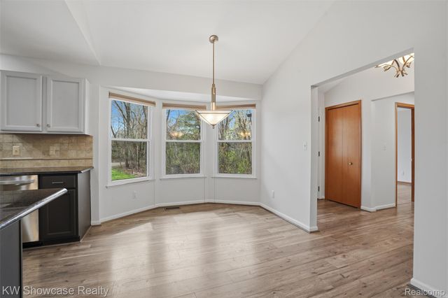 9842 Cedar Island Road, White Lake Charter Township, MI 48386