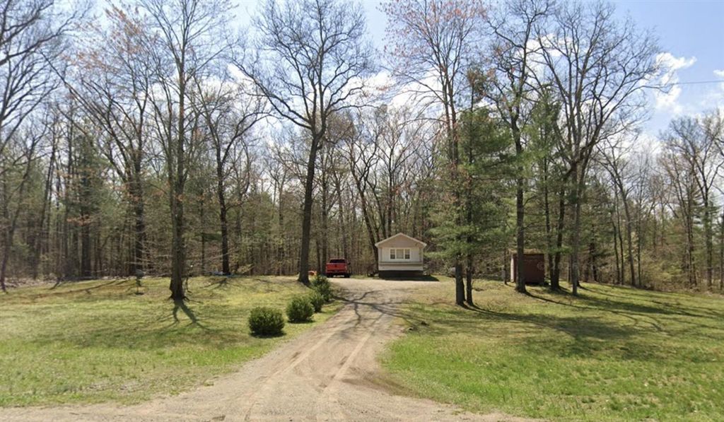 5244 109th Avenue, Pullman, MI 49450