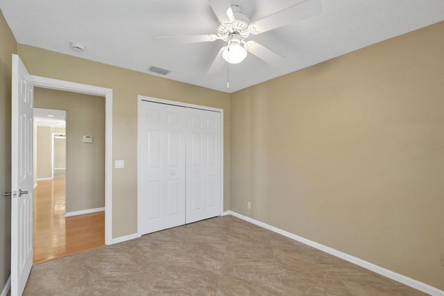 901 NE Town Terrace, Jensen Beach, FL 34957