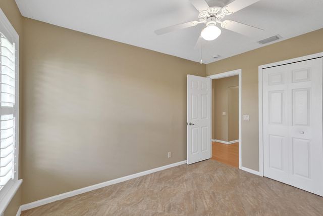 901 NE Town Terrace, Jensen Beach, FL 34957