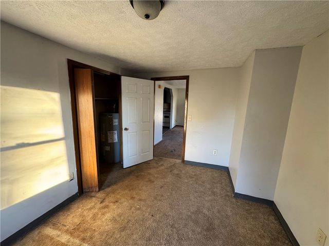 609 S Ray St, New Castle, PA 16101