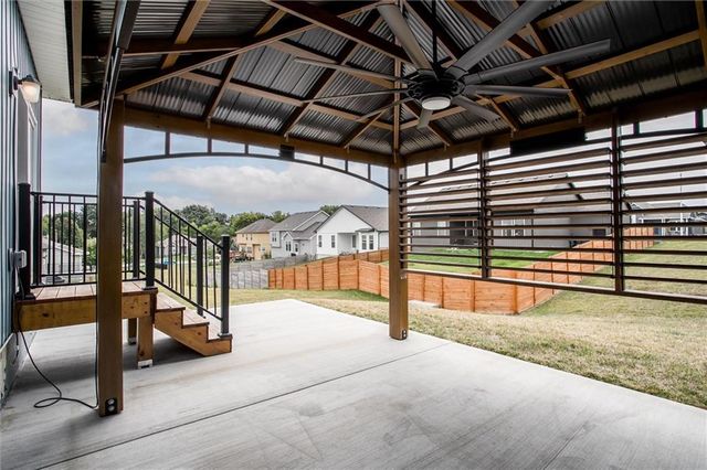 4005 NW 96th Street, Kansas City, MO 64154