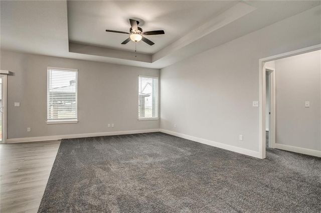 4005 NW 96th Street, Kansas City, MO 64154