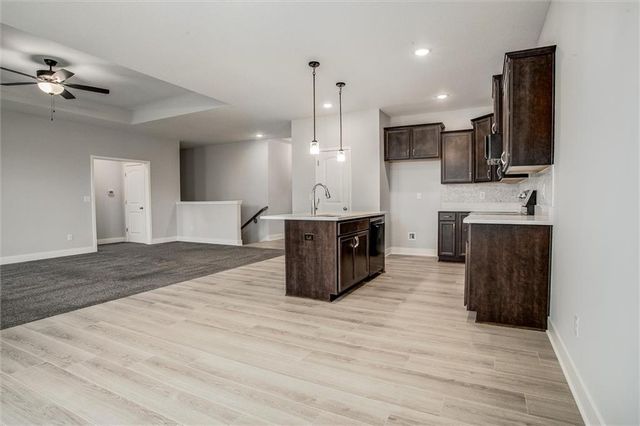 4005 NW 96th Street, Kansas City, MO 64154