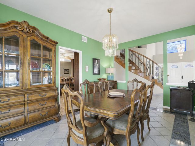 11823 Maple Crest Street, Moorpark, CA 93021