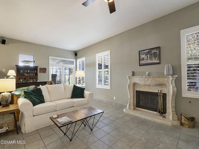 11823 Maple Crest Street, Moorpark, CA 93021
