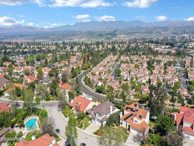 11823 Maple Crest Street, Moorpark, CA 93021