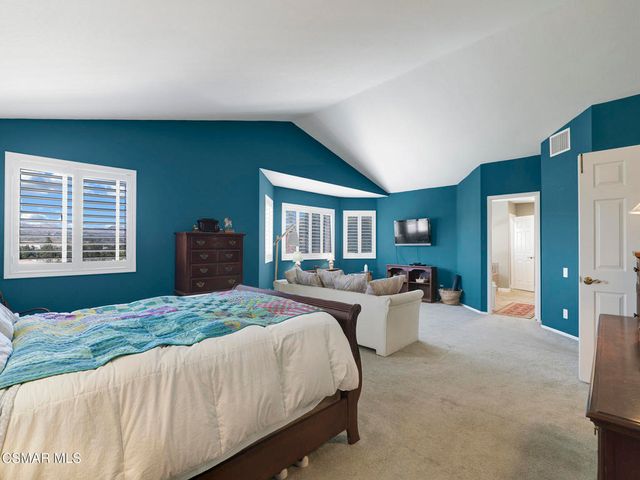 11823 Maple Crest Street, Moorpark, CA 93021