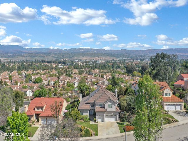 11823 Maple Crest Street, Moorpark, CA 93021
