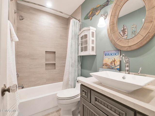 11823 Maple Crest Street, Moorpark, CA 93021