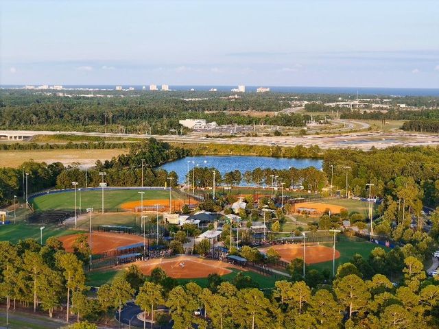 1205 Beach Way Ln., North Myrtle Beach, SC 29582